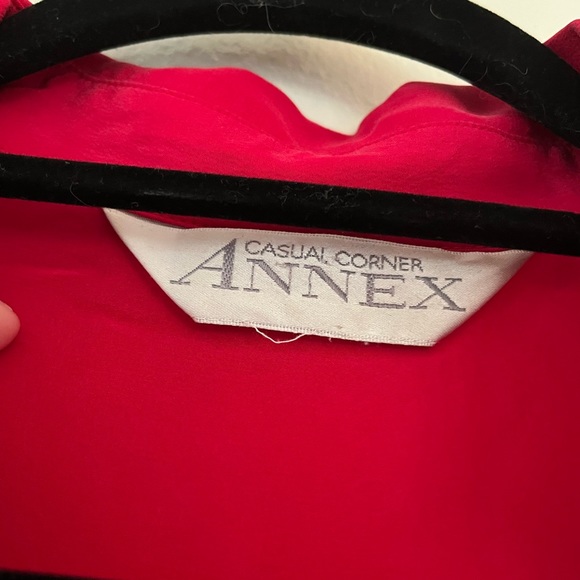 Casual Corner Red Silk Blouse Button Down Up - Picture 2 of 4